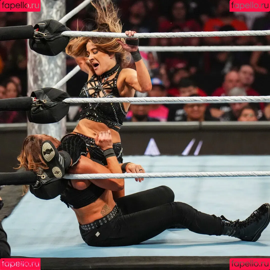 Charlie Girl / Dakota Kai / dakota_kai / imkingkota Onlyfans Photo Gallery 