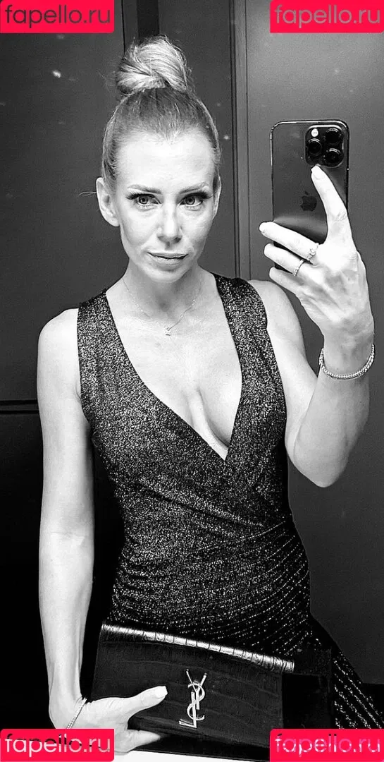 Alina Schulte Im Hoff / alina_grozea Onlyfans Photo Gallery 