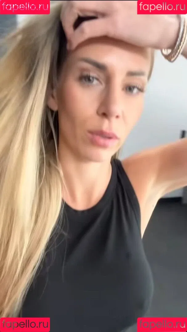 Alina Schulte Im Hoff / alina_grozea Onlyfans Photo Gallery 
