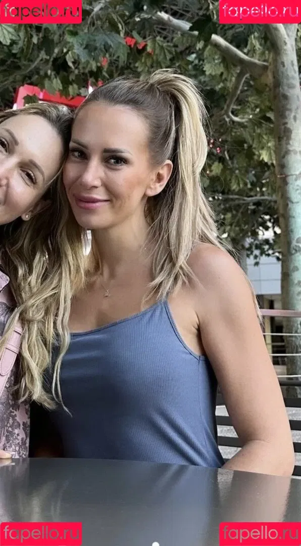 Alina Schulte Im Hoff / alina_grozea Onlyfans Photo Gallery 