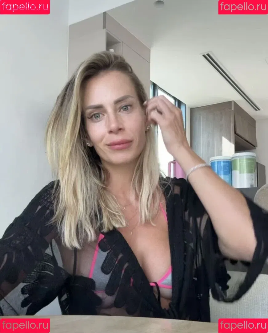Alina Schulte Im Hoff / alina_grozea Onlyfans Photo Gallery 