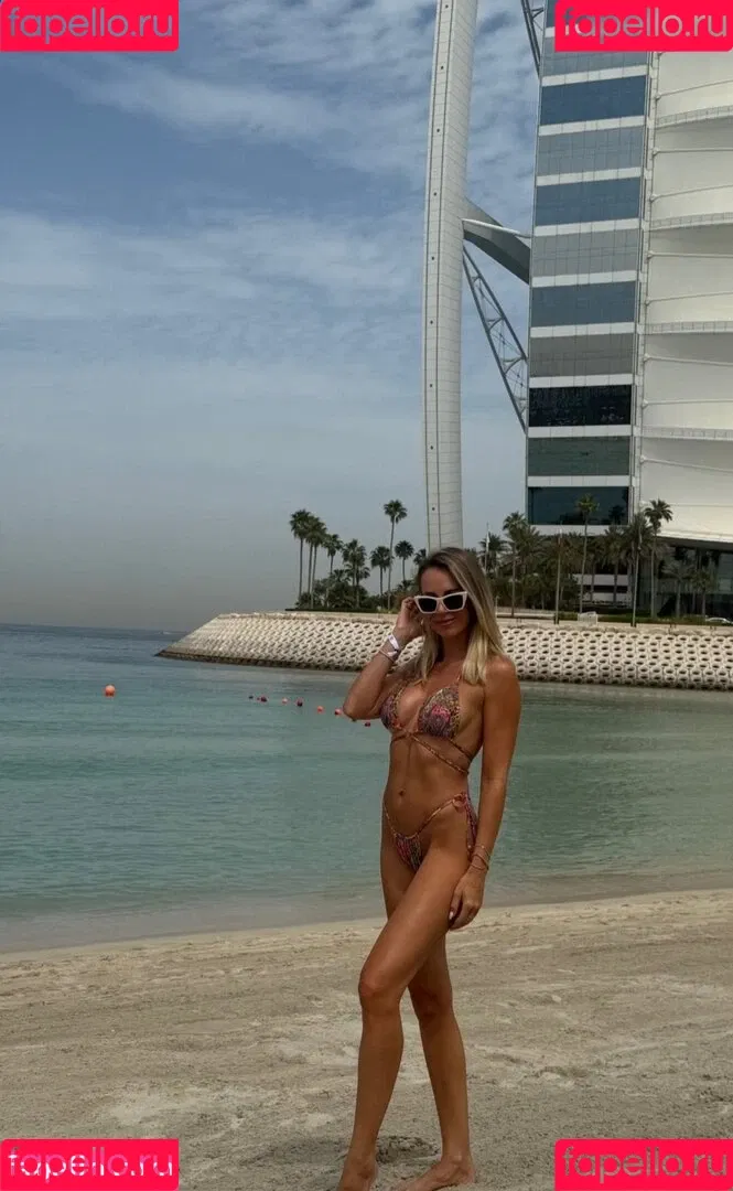 Alina Schulte Im Hoff / alina_grozea Onlyfans Photo Gallery 