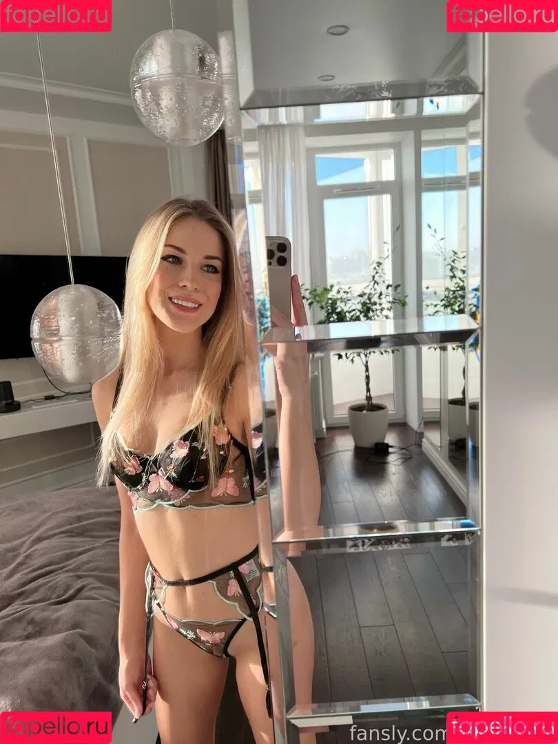Kriss1one / Krissone / kriss1onee Onlyfans Photo Gallery 