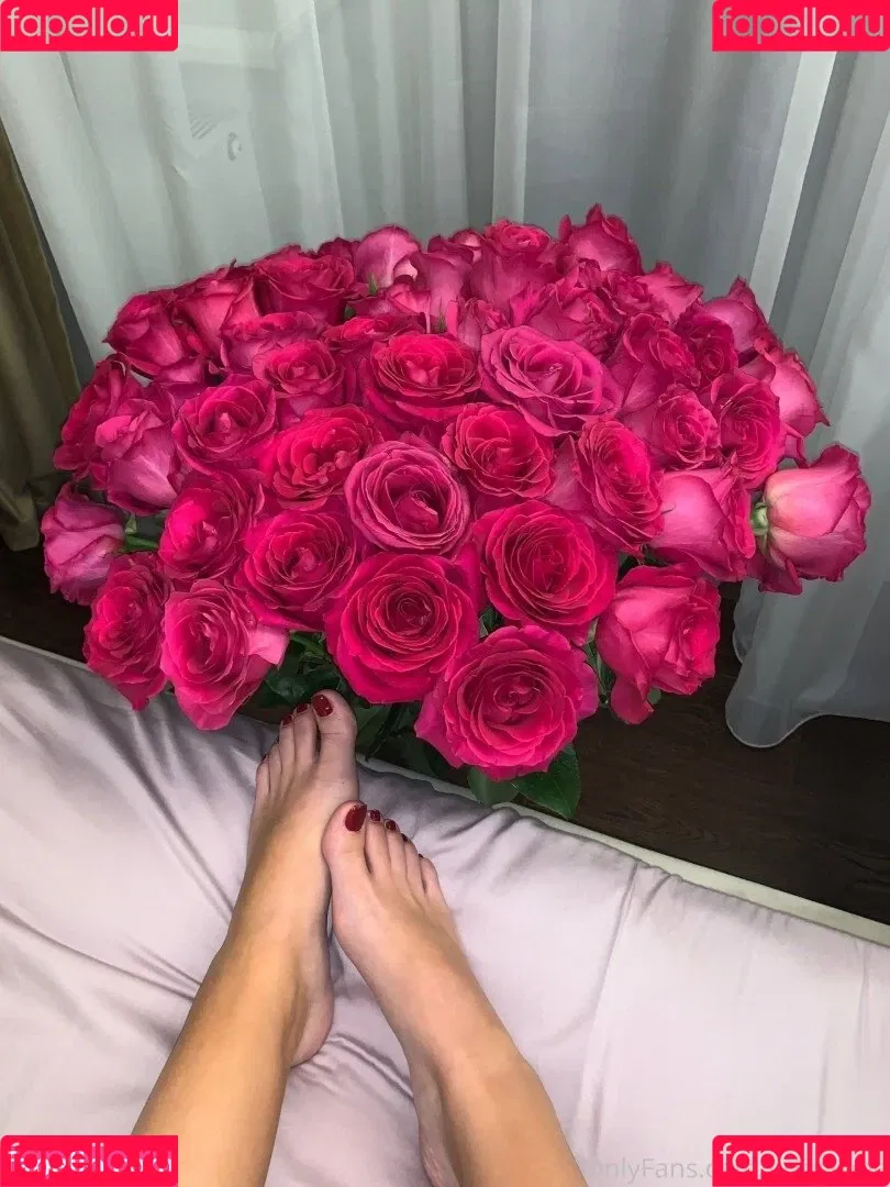 Kriss1one / Krissone / kriss1onee Onlyfans Photo Gallery 