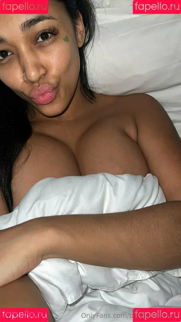 BigDD / Bigdiamondgirl, / Heyitsdiamondbaby / bigdiamondgirl Onlyfans Photo Gallery 