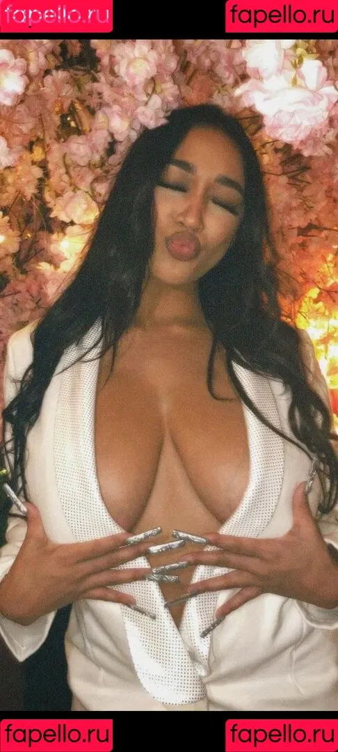 BigDD / Bigdiamondgirl, / Heyitsdiamondbaby / bigdiamondgirl Onlyfans Photo Gallery 