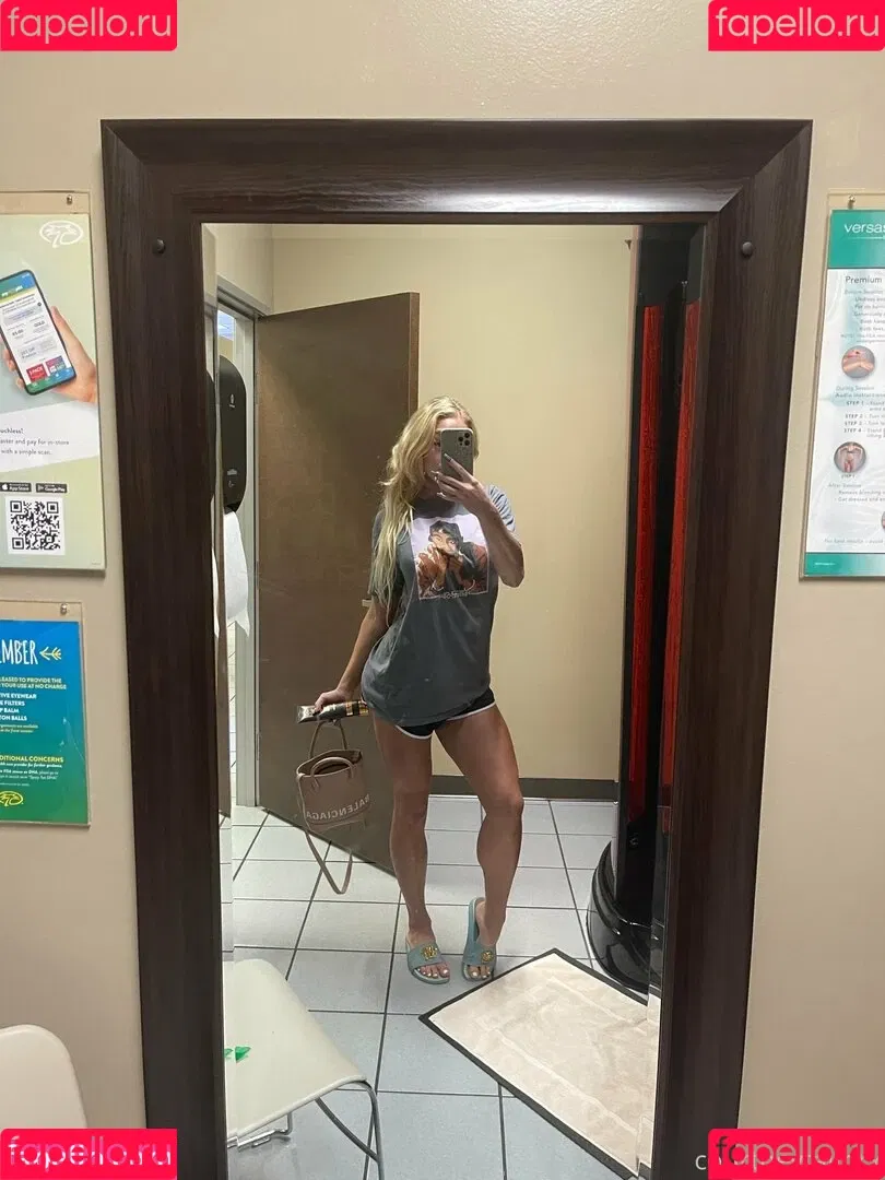 Courtney Taylor / courtneytailor / courtneytaylorxxx Onlyfans Photo Gallery 