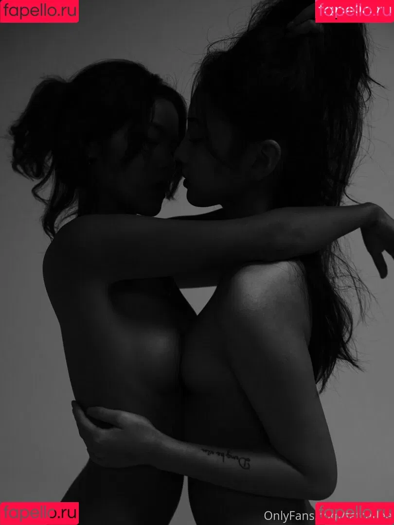 Fatcat Li / fatcatlee / foxxileelee Onlyfans Photo Gallery 