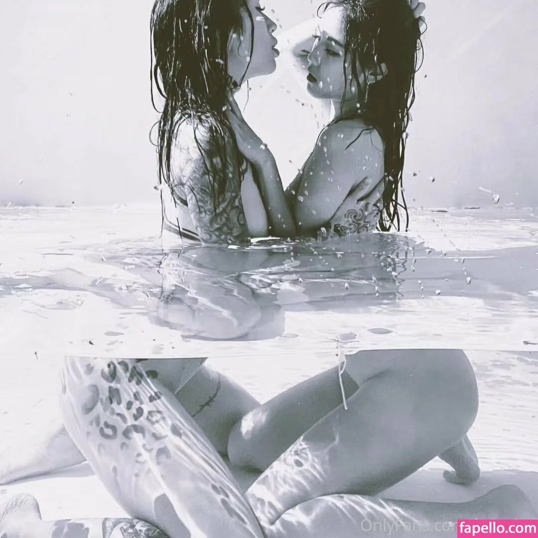 Fatcat Li / fatcatlee / foxxileelee Onlyfans Photo Gallery 