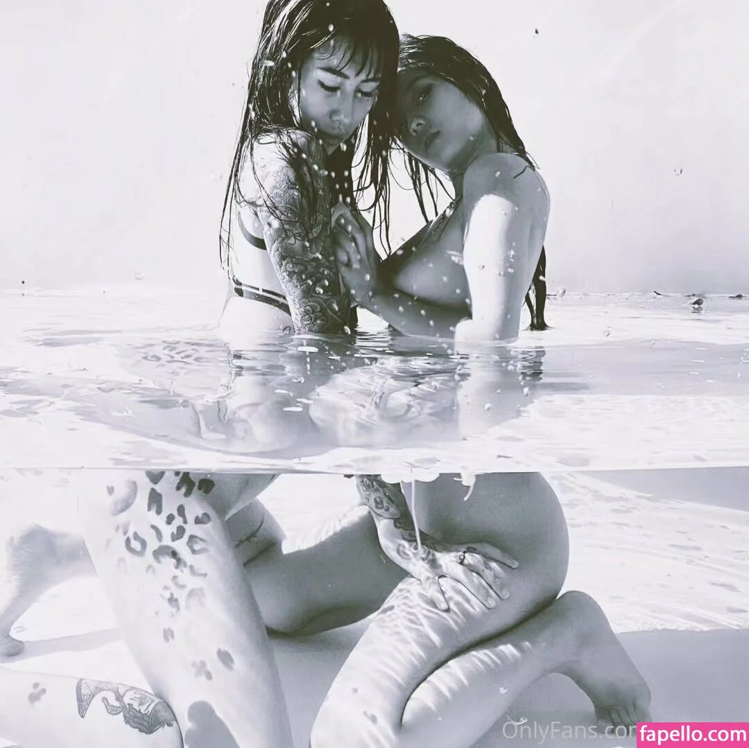 Fatcat Li / fatcatlee / foxxileelee Onlyfans Photo Gallery 