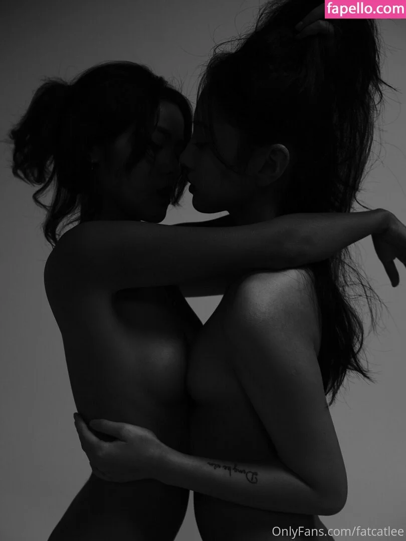 Fatcat Li / fatcatlee / foxxileelee Onlyfans Photo Gallery 