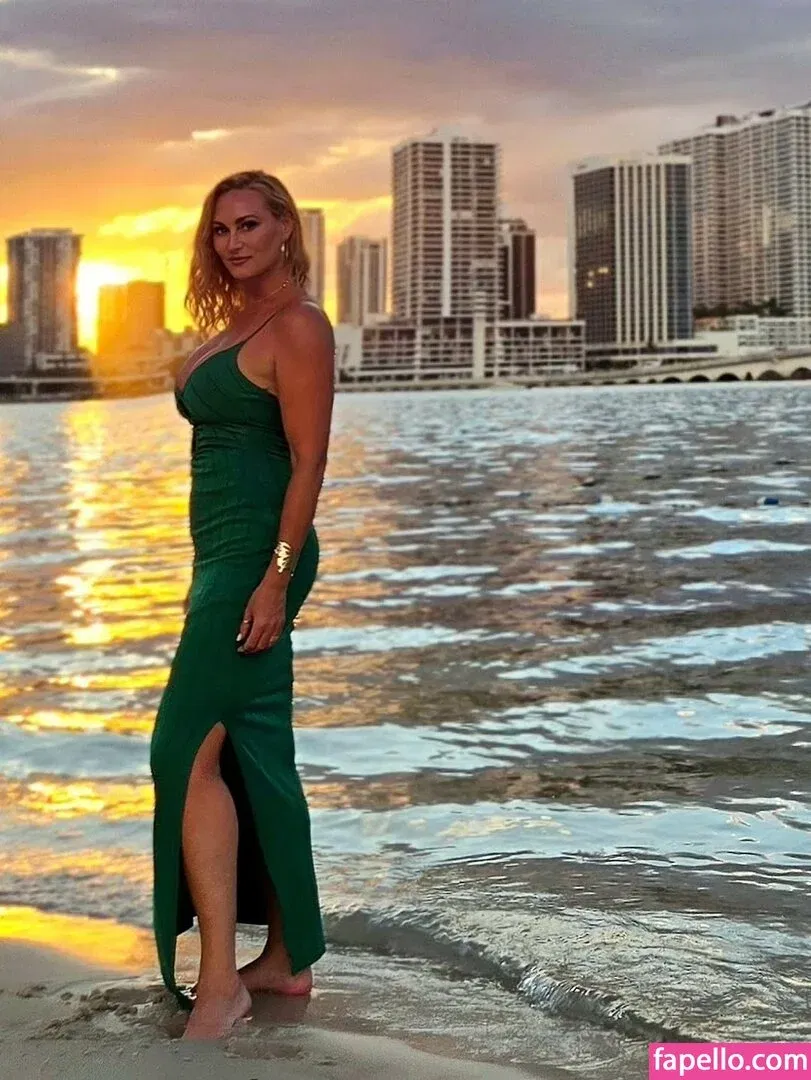 Vanessa Cater / vanessacater Onlyfans Photo Gallery 