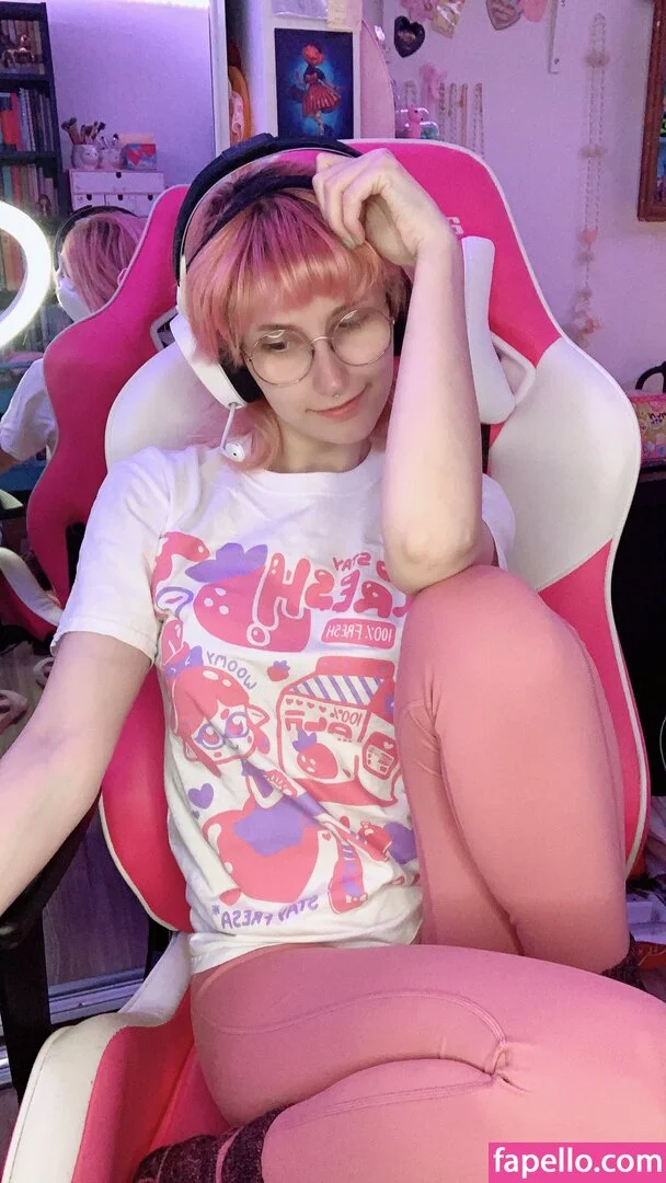 Purrblind / purrhime Onlyfans Photo Gallery 