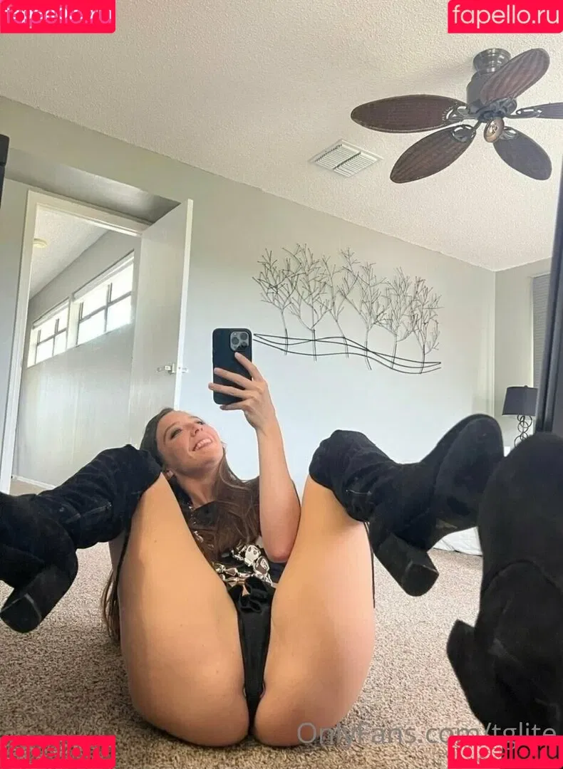 tglianguite / tglite Onlyfans Photo Gallery 
