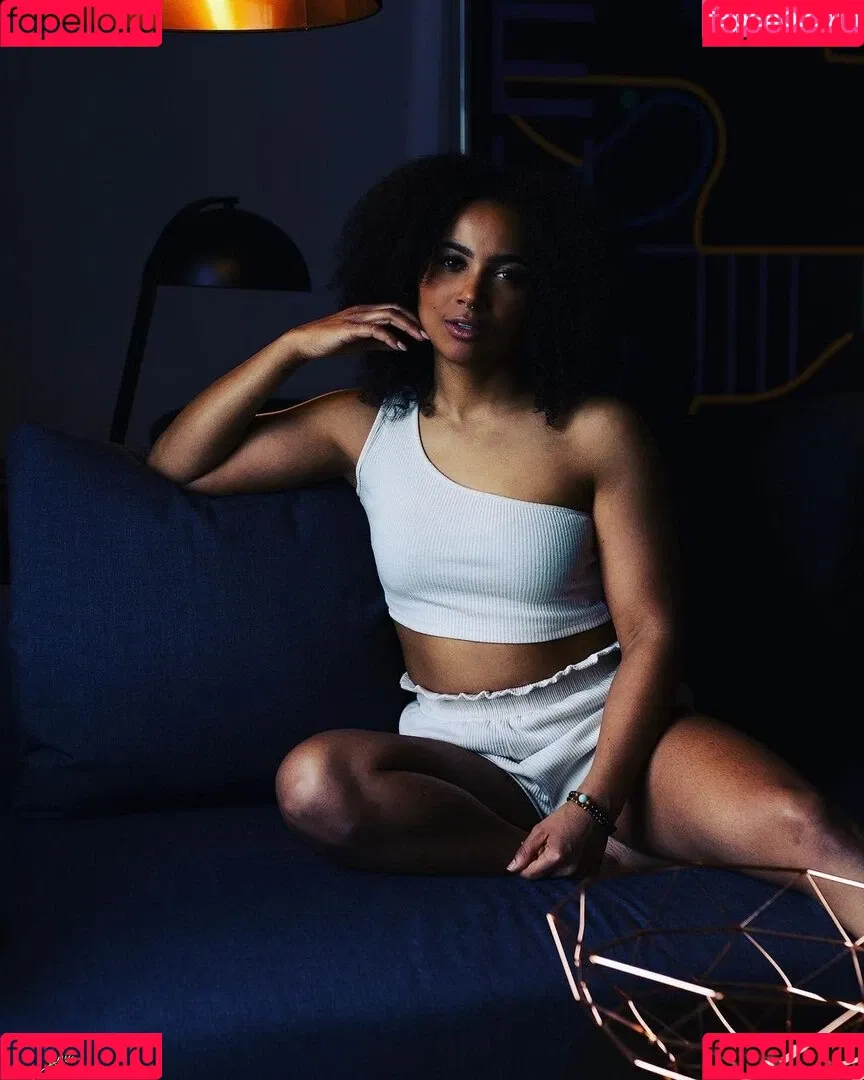 graefiin_melanin / graefiinmelanin Onlyfans Photo Gallery 
