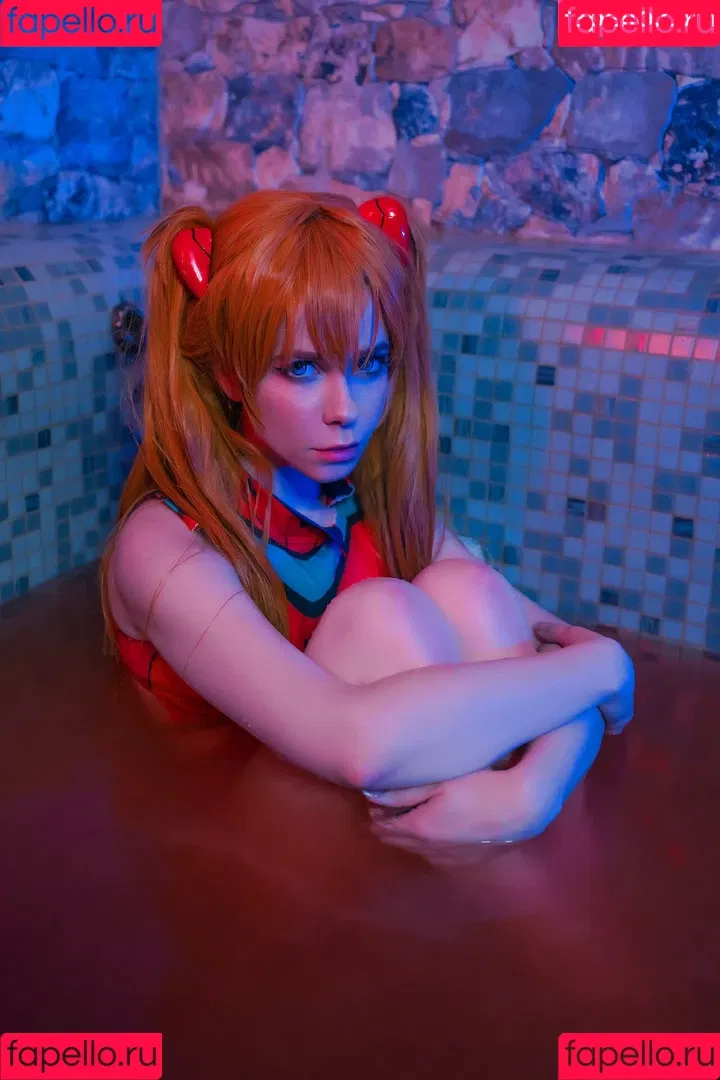 Alexandra Bodler / Caterpillar / caterpillar_cos / caterpillarcos Onlyfans Photo Gallery 
