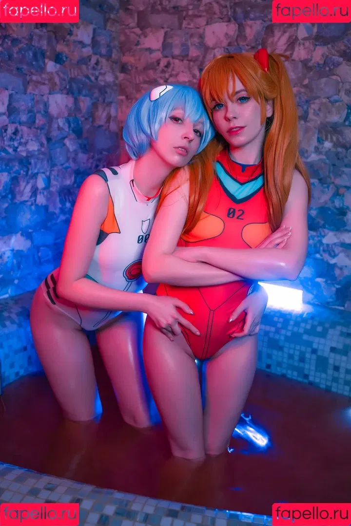Alexandra Bodler / Caterpillar / caterpillar_cos / caterpillarcos Onlyfans Photo Gallery 
