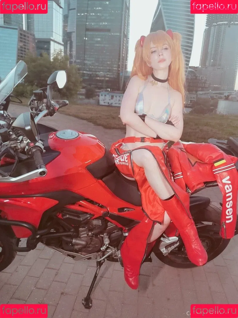 Alexandra Bodler / Caterpillar / caterpillar_cos / caterpillarcos Onlyfans Photo Gallery 