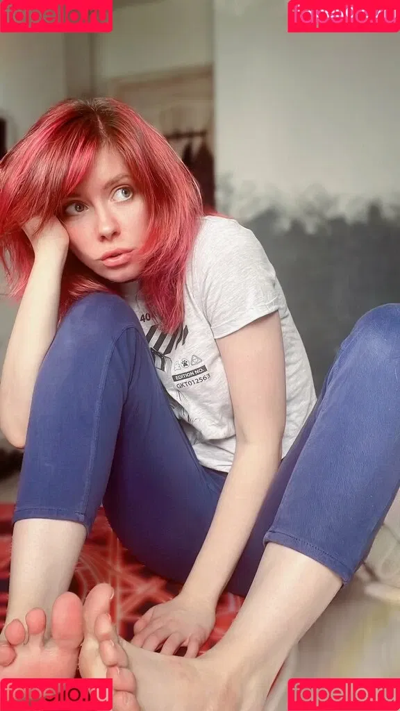 Alexandra Bodler / Caterpillar / caterpillar_cos / caterpillarcos Onlyfans Photo Gallery 