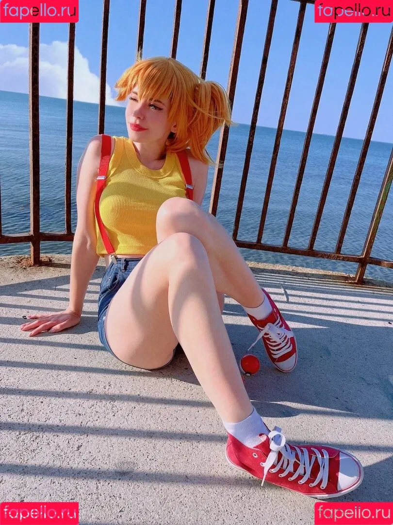 Alexandra Bodler / Caterpillar / caterpillar_cos / caterpillarcos Onlyfans Photo Gallery 