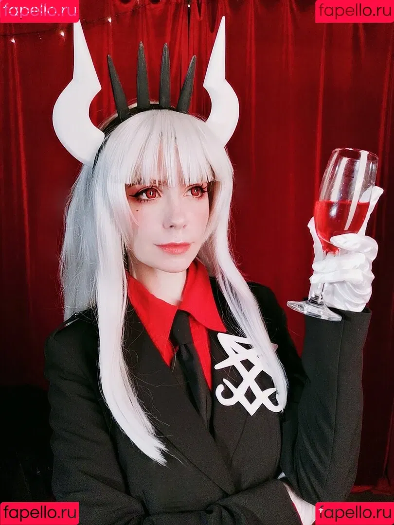 Alexandra Bodler / Caterpillar / caterpillar_cos / caterpillarcos Onlyfans Photo Gallery 