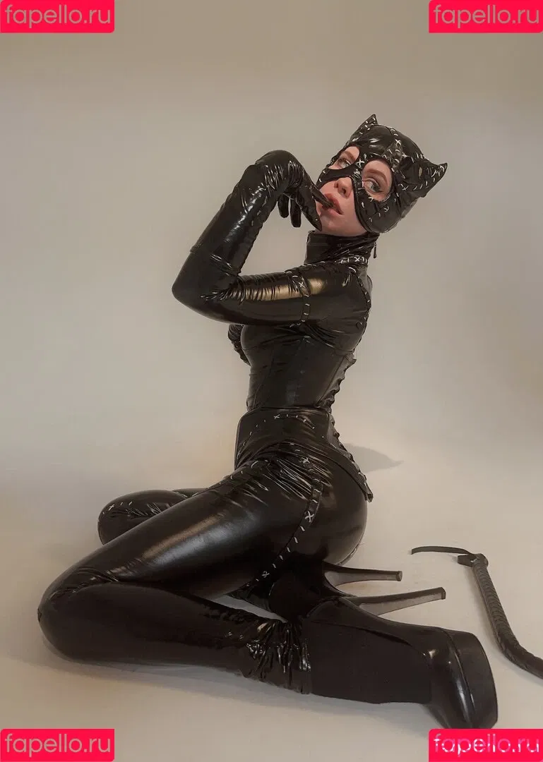 Alexandra Bodler / Caterpillar / caterpillar_cos / caterpillarcos Onlyfans Photo Gallery 