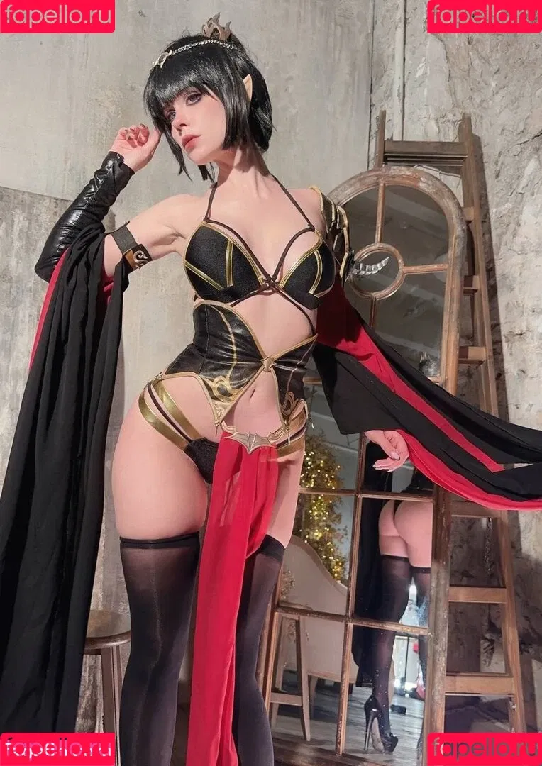 Alexandra Bodler / Caterpillar / caterpillar_cos / caterpillarcos Onlyfans Photo Gallery 
