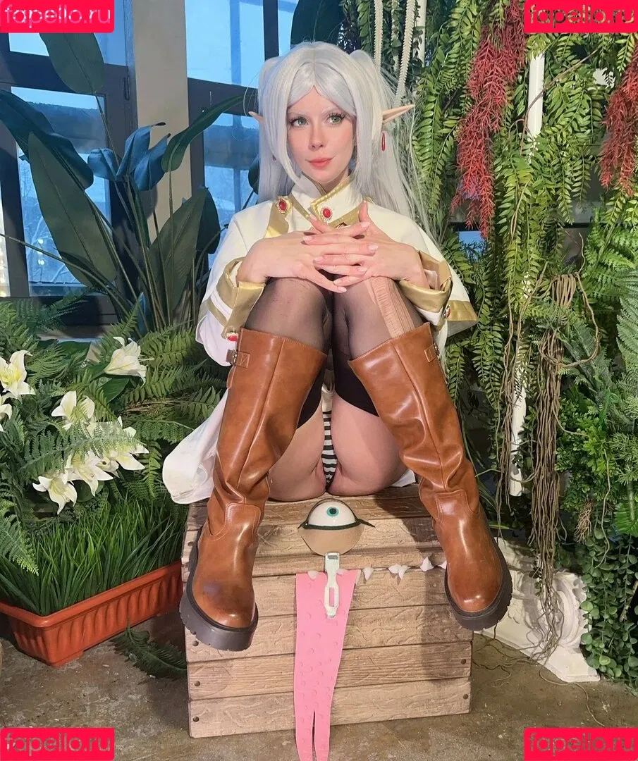 Alexandra Bodler / Caterpillar / caterpillar_cos / caterpillarcos Onlyfans Photo Gallery 