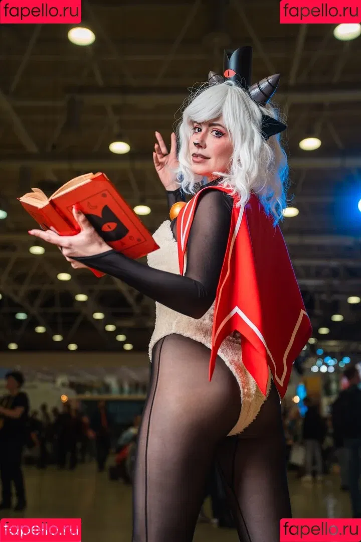 Alexandra Bodler / Caterpillar / caterpillar_cos / caterpillarcos Onlyfans Photo Gallery 