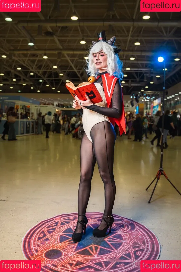 Alexandra Bodler / Caterpillar / caterpillar_cos / caterpillarcos Onlyfans Photo Gallery 