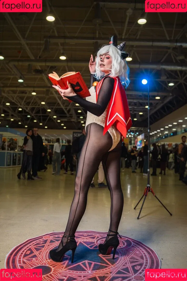 Alexandra Bodler / Caterpillar / caterpillar_cos / caterpillarcos Onlyfans Photo Gallery 