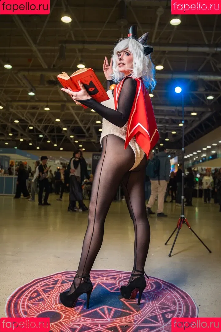 Alexandra Bodler / Caterpillar / caterpillar_cos / caterpillarcos Onlyfans Photo Gallery 