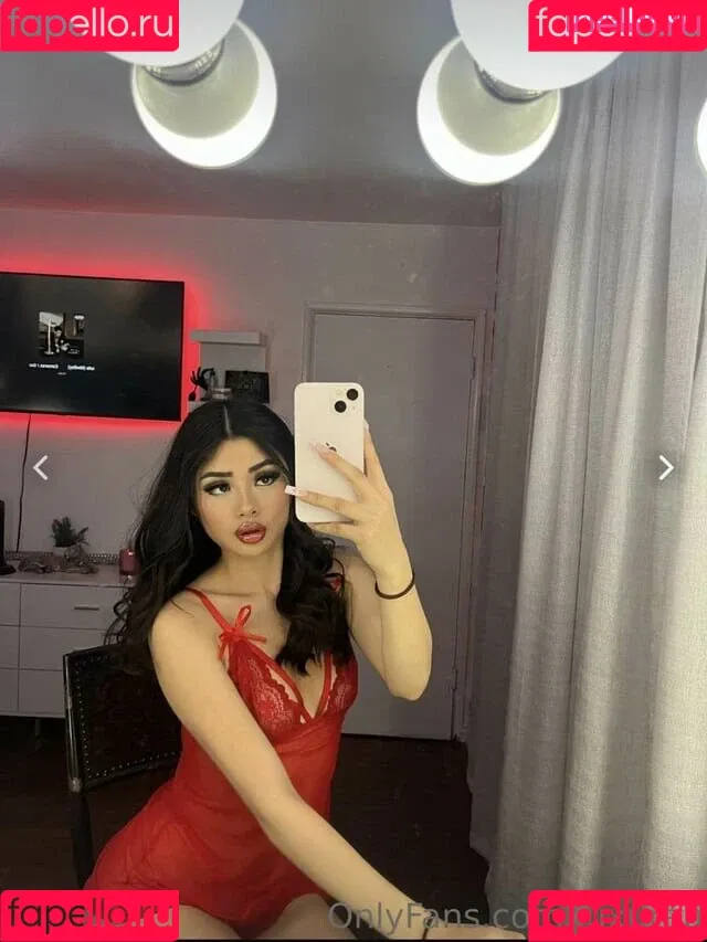 PriscillaHazell / luxuraa Onlyfans Photo Gallery 