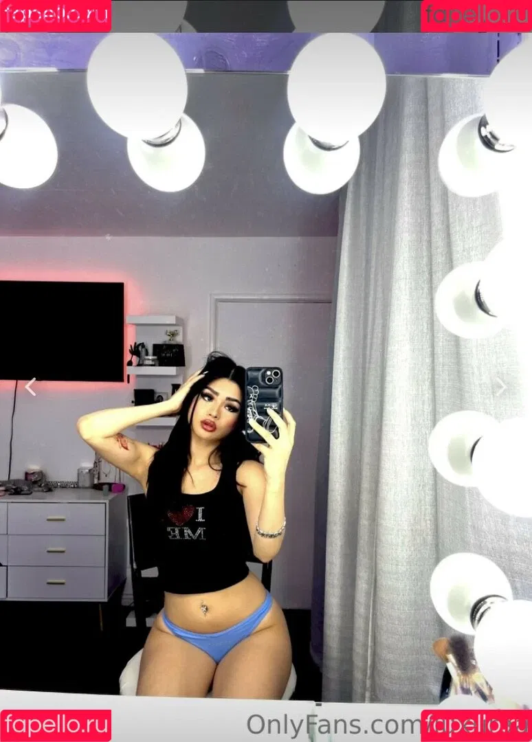 PriscillaHazell / luxuraa Onlyfans Photo Gallery 