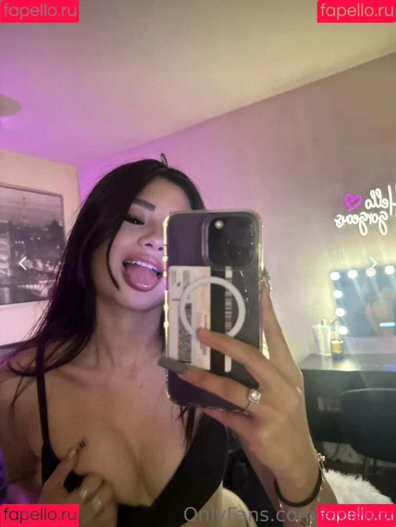 PriscillaHazell / luxuraa Onlyfans Photo Gallery 