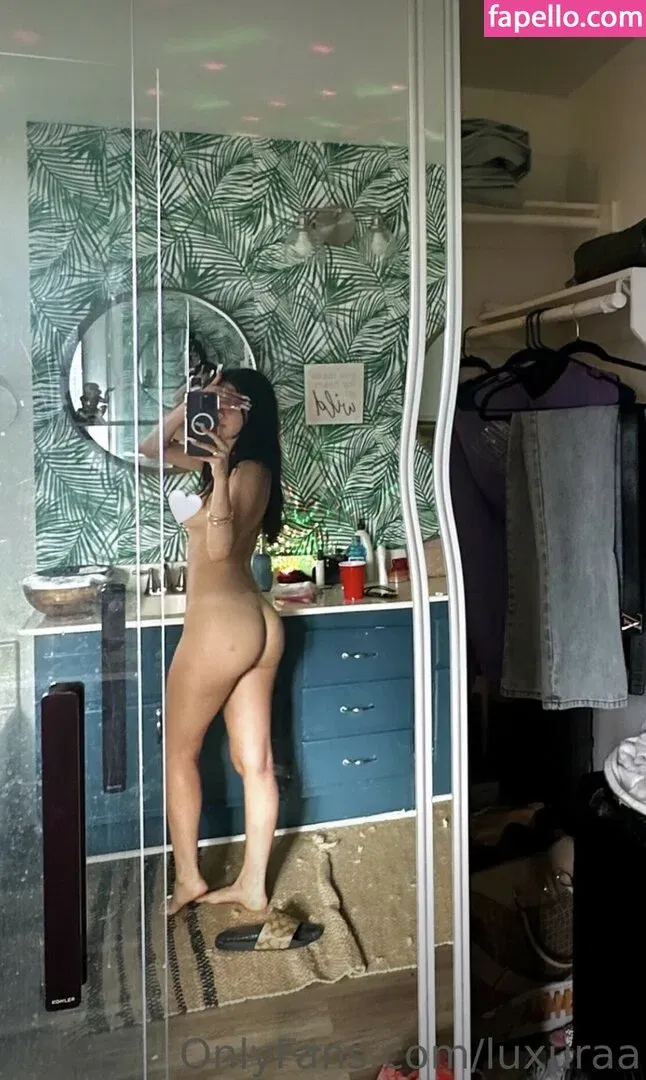 PriscillaHazell / luxuraa Onlyfans Photo Gallery 