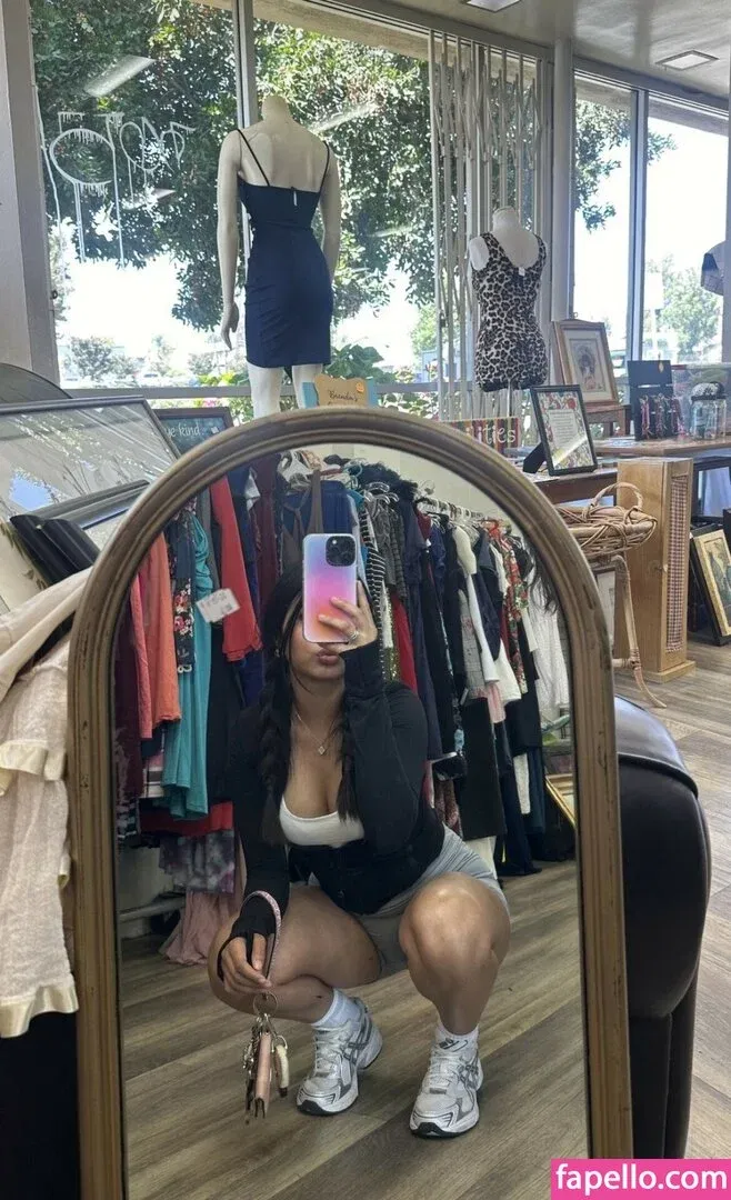 PriscillaHazell / luxuraa Onlyfans Photo Gallery 