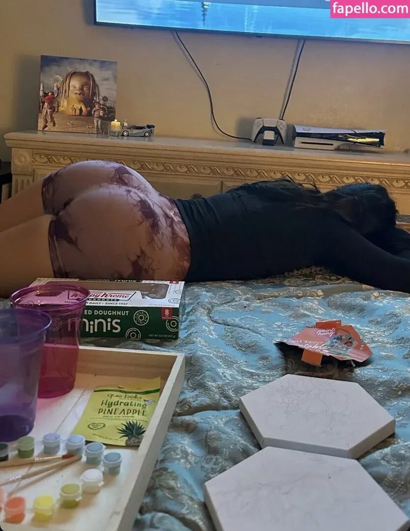 PriscillaHazell / luxuraa Onlyfans Photo Gallery 