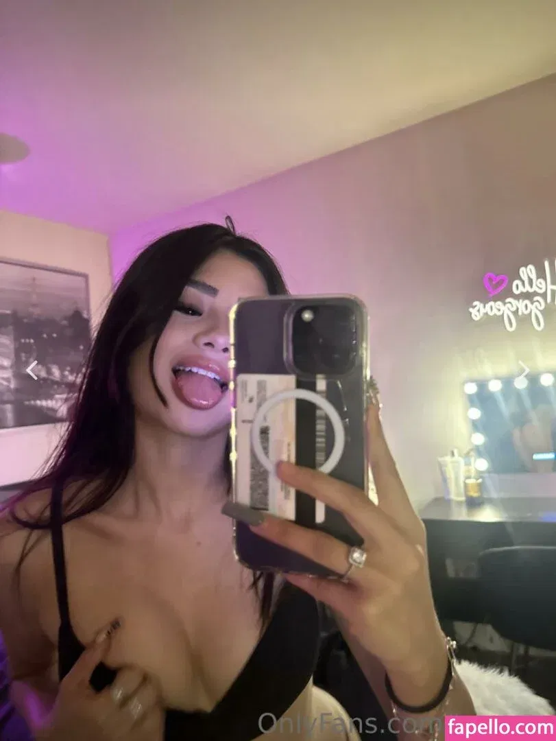 PriscillaHazell / luxuraa Onlyfans Photo Gallery 