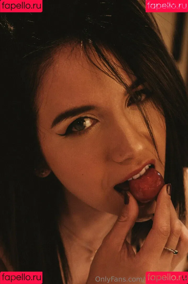 vanessavipx Onlyfans Photo Gallery 