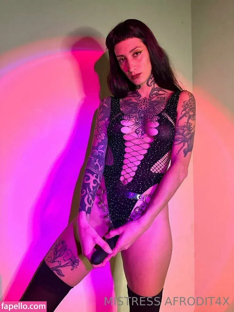 afrodit4x / afrodit844 Onlyfans Photo Gallery 