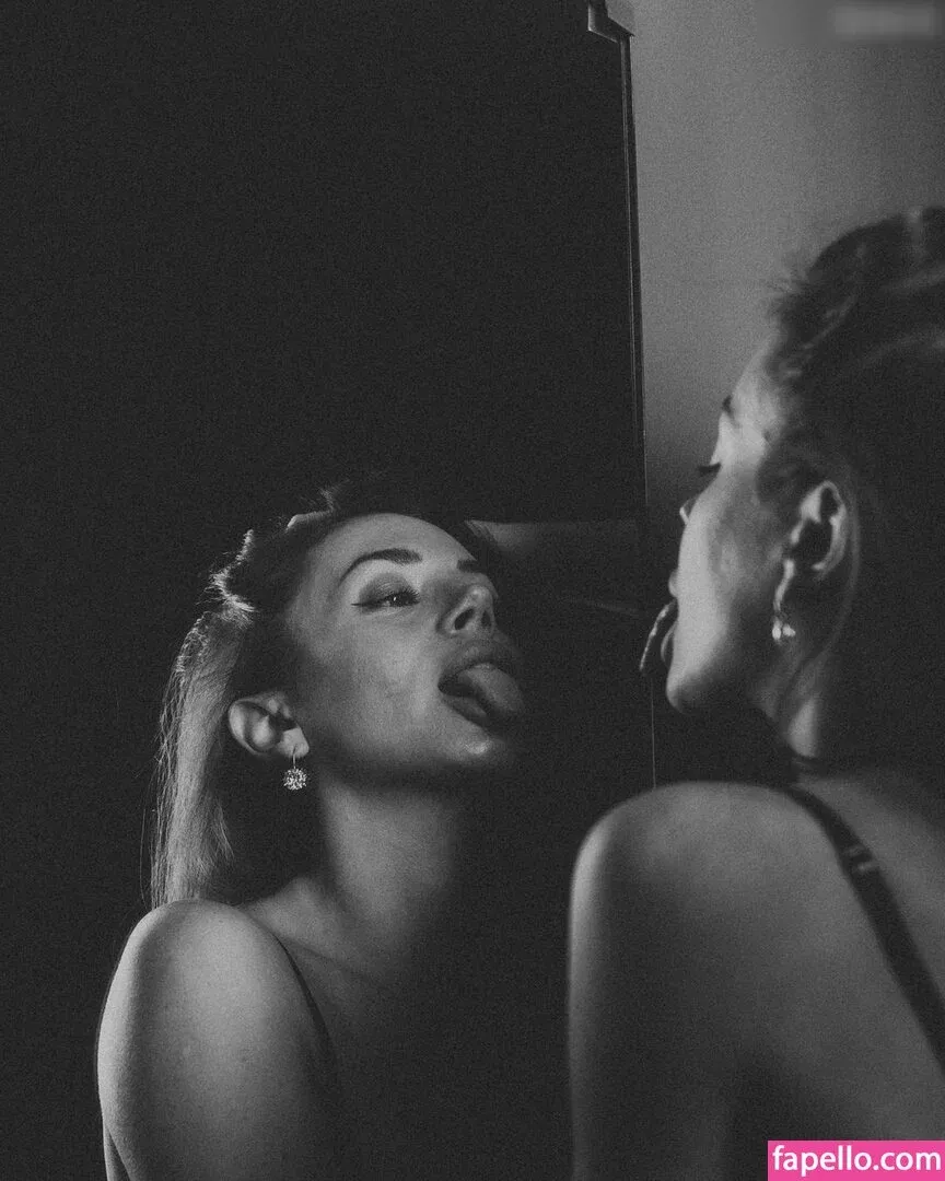 Honeybumofficial / honeybum_69 / posts Onlyfans Photo Gallery 