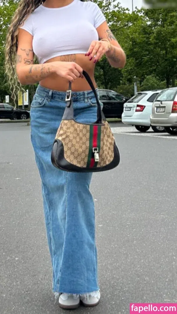 Honeybumofficial / honeybum_69 / posts Onlyfans Photo Gallery 