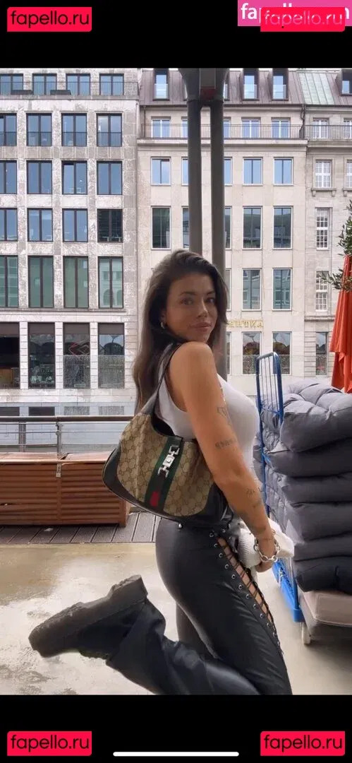 Honeybumofficial / honeybum_69 / posts Onlyfans Photo Gallery 