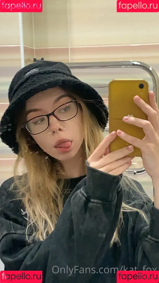 kat_fox / katrinafox Onlyfans Photo Gallery 
