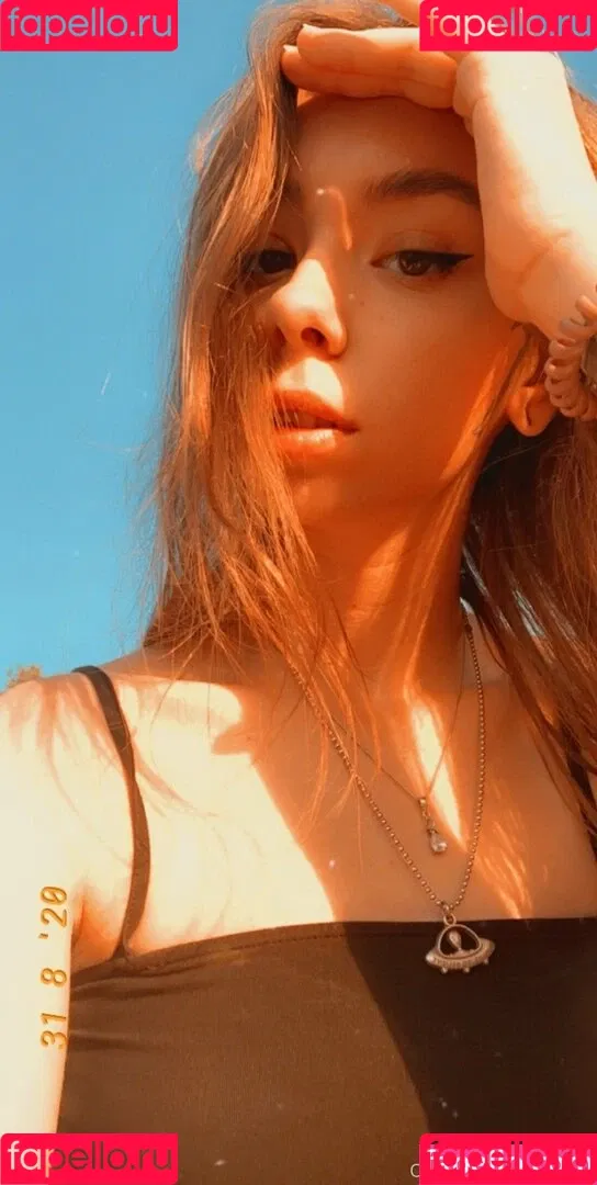 kat_fox / katrinafox Onlyfans Photo Gallery 