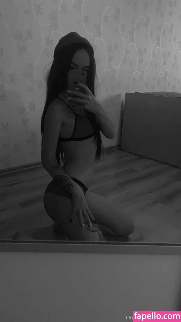 kat_fox / katrinafox Onlyfans Photo Gallery 