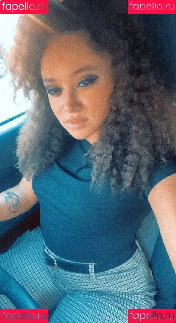 carmancadence / maccadence Onlyfans Photo Gallery 