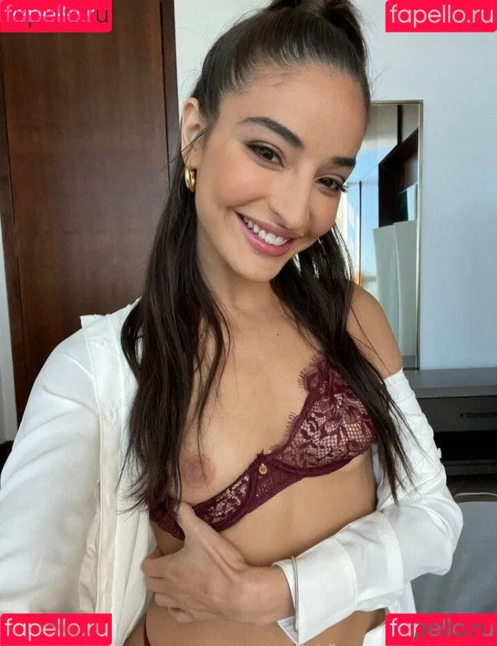 Emily Willis / emilywillisx3 / emilywillisxoxo / emilywillisxxx Onlyfans Photo Gallery 