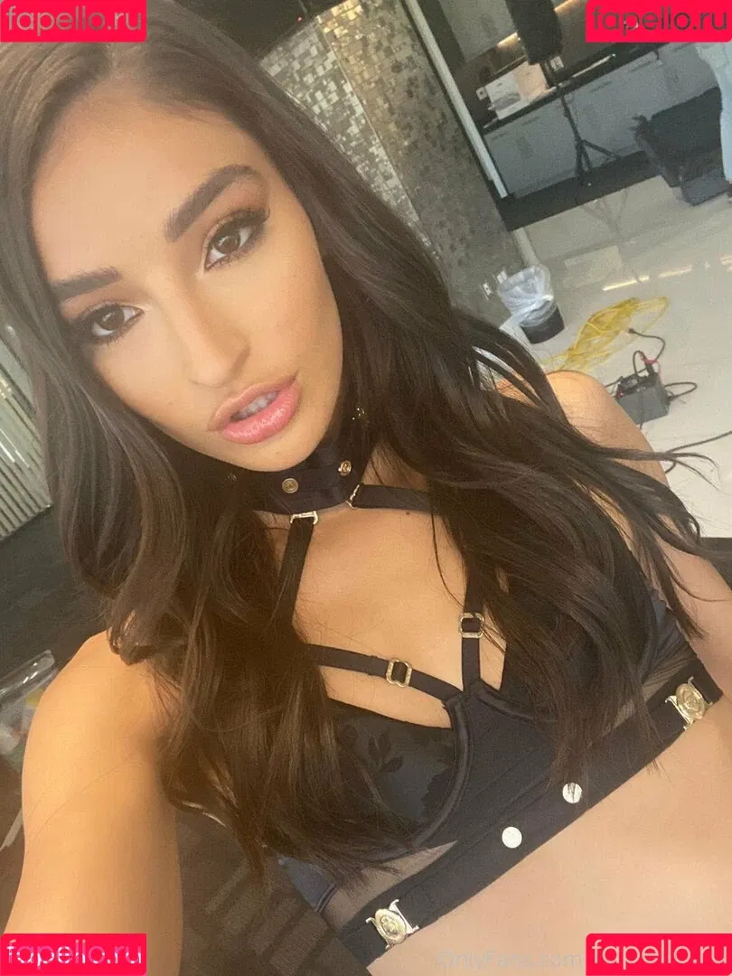 Emily Willis / emilywillisx3 / emilywillisxoxo / emilywillisxxx Onlyfans Photo Gallery 
